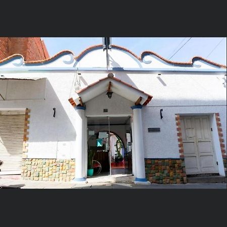 Hostal Zeballos Tarija Exterior photo